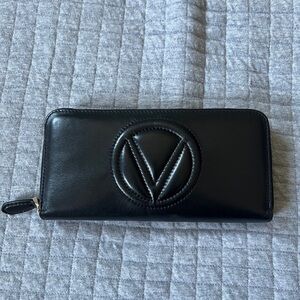Gently used Valentino by Mario Valentino wallet